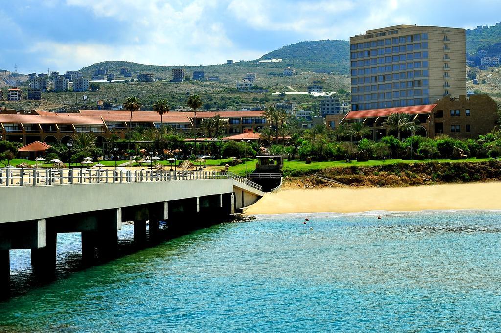 Jiyeh Marina Resort Hotel & Chalets Jieh Exterior photo